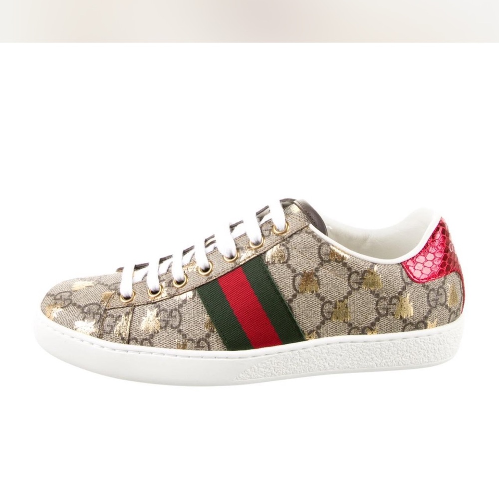 Gucci Beige Monogram Sneakers with Red and Green Accents - Picture 3 of 8
